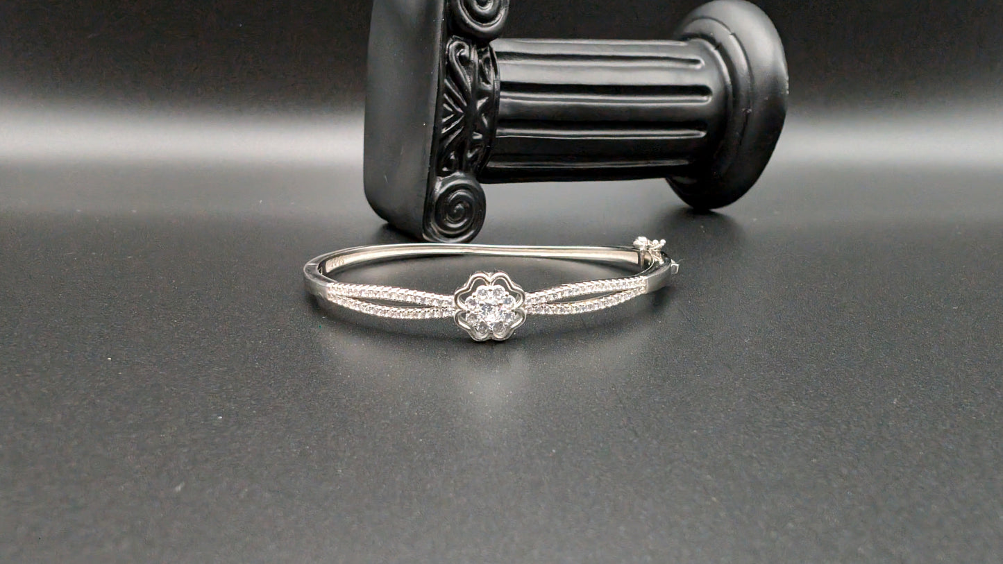 Timeless Foral Bracelet