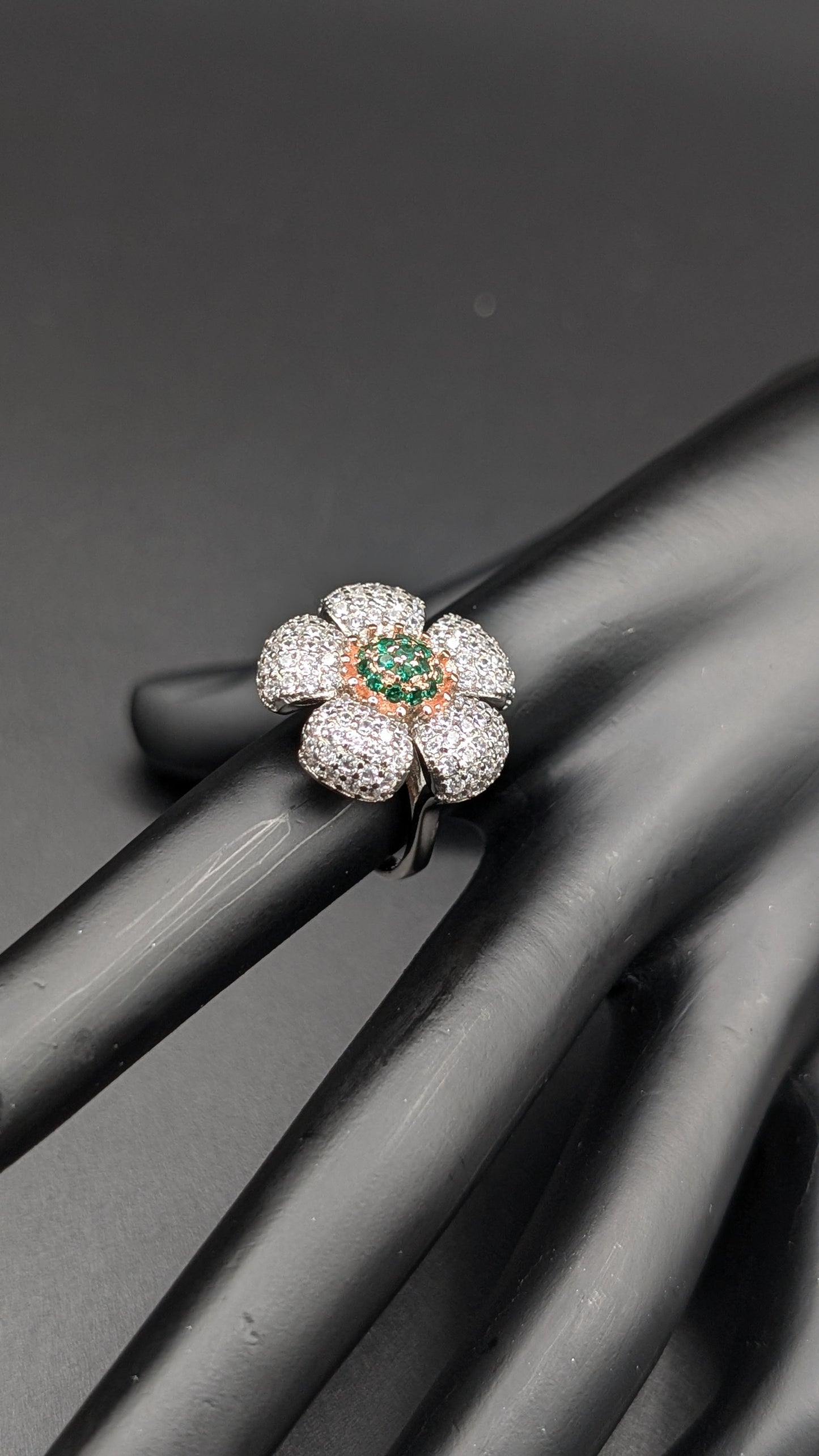Charm Verte