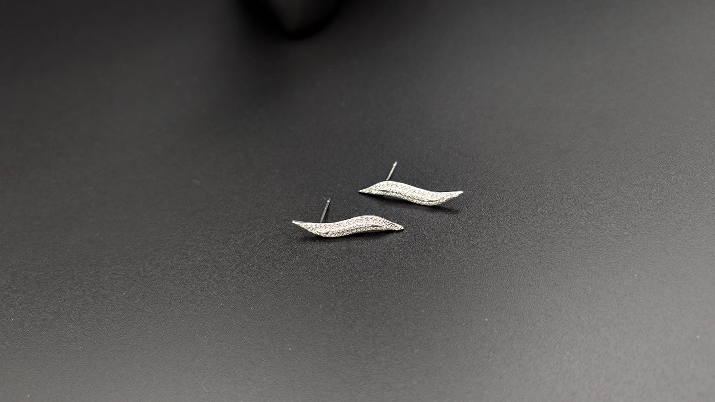 Minimalist Wave Stud Earrings