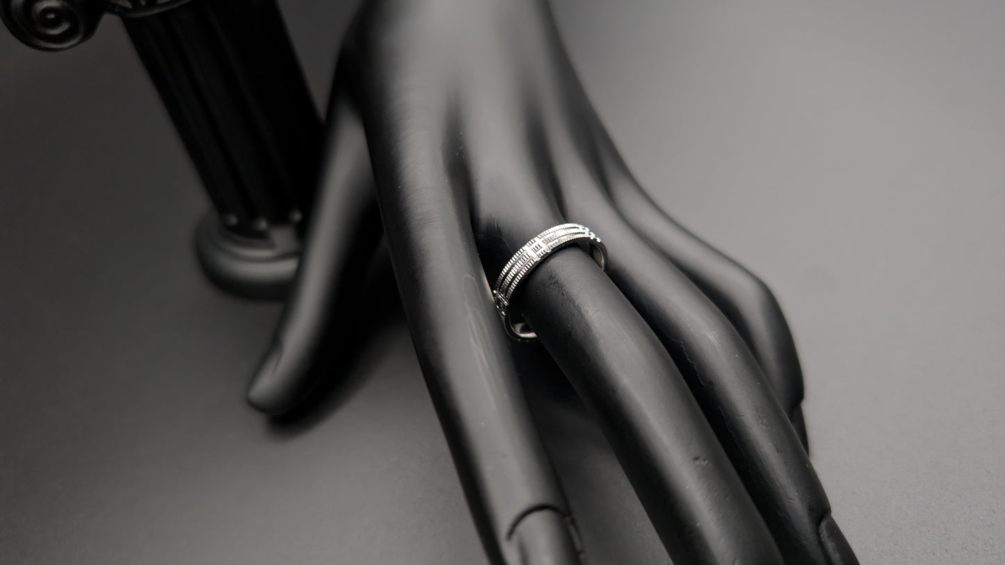 Simple Band Ring